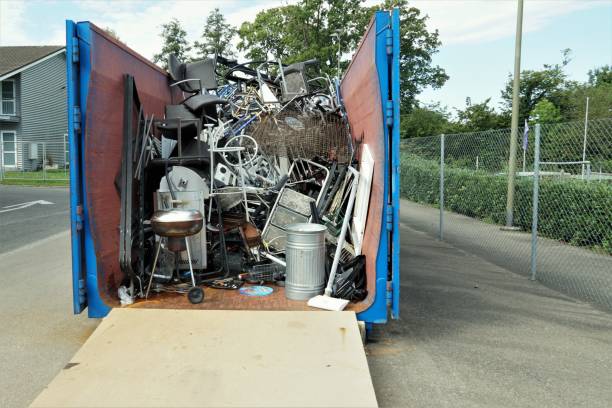 Best Construction Debris Removal  in Falls Church, VA
